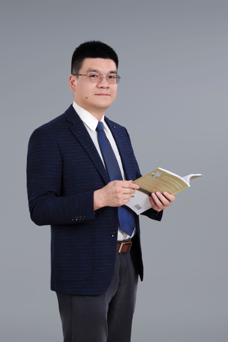 刘俊