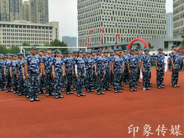 雷艳_meitu_2.jpg
