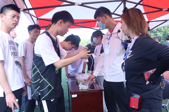 微信图片_20210510180100_副本.jpg