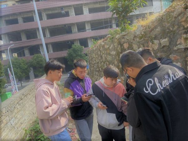 02.jpg