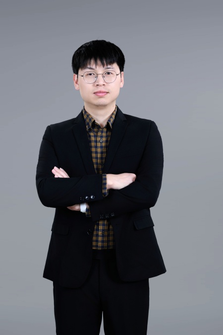 刘成