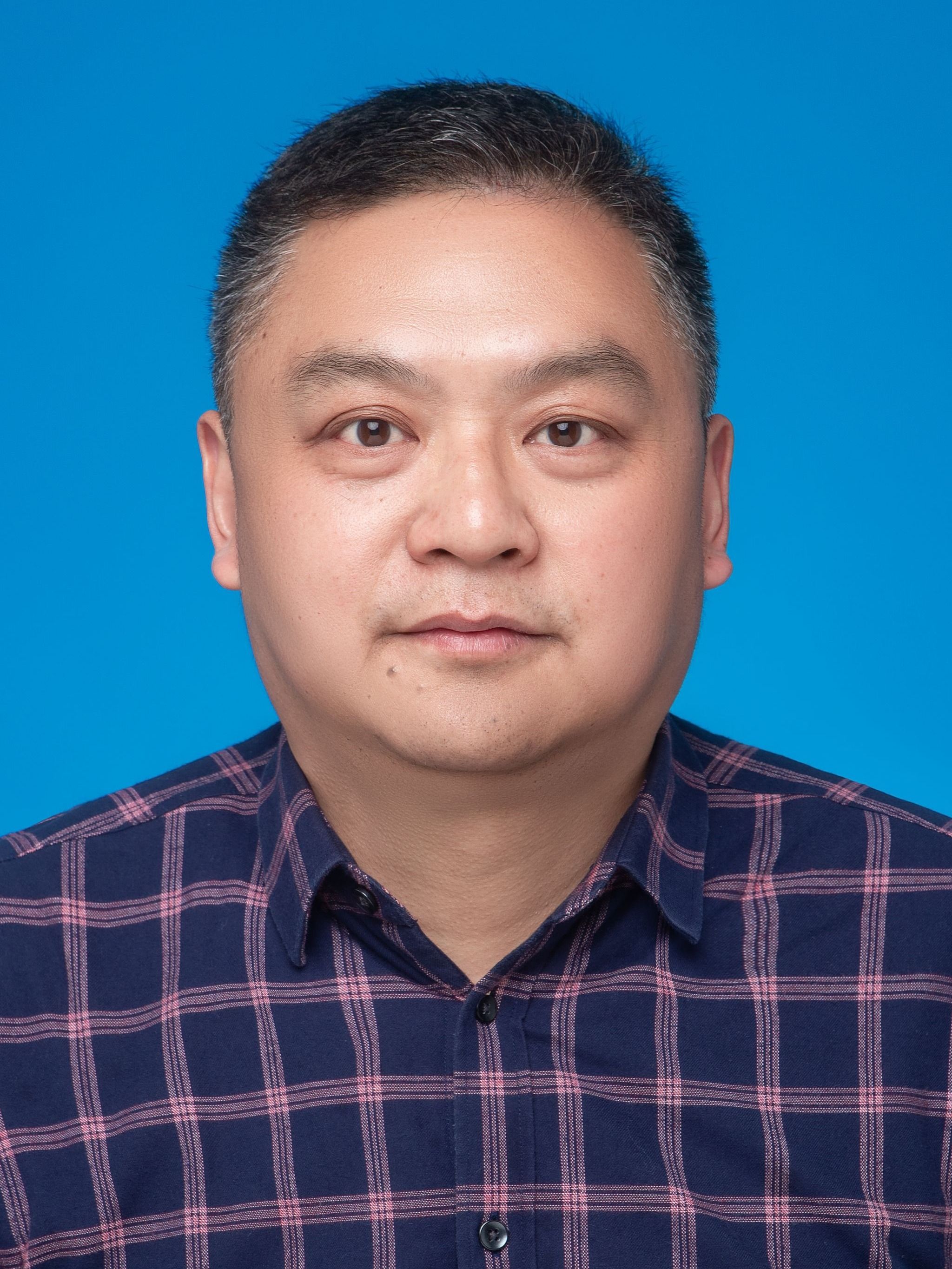 江长斌