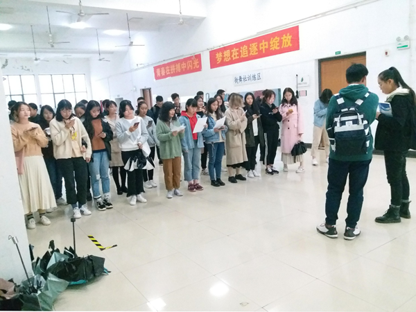 1541742128159647.png 图片1_副本.png