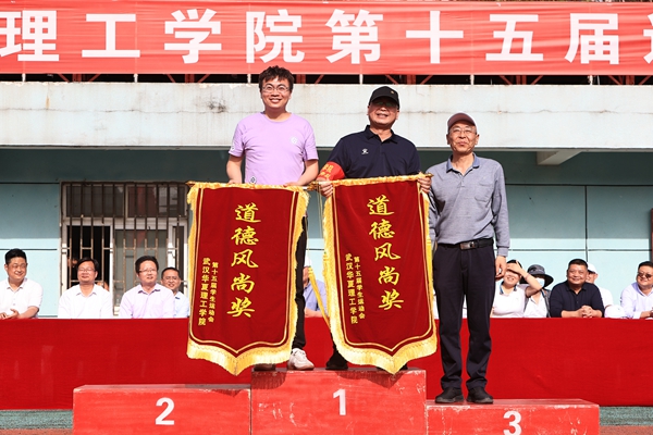 1681655917115415.jpg 寰