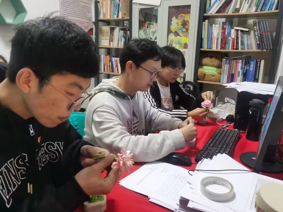 1678247981796174.jpg 1DBAB51FD7C95ADB1E126CDB4391E993.jpg