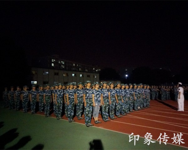P70911-193832_副本.jpg