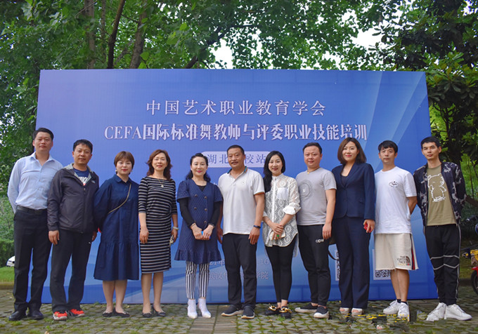 微信图片_20210516194352_副本.jpg