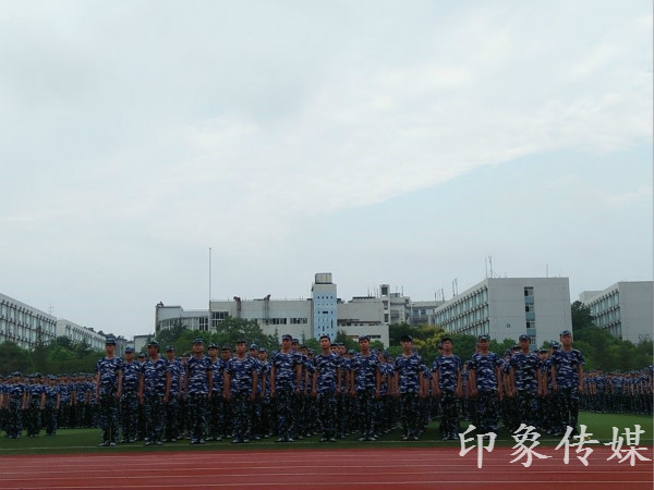 1505131651820099.jpg 黎彪彪_meitu_1.jpg
