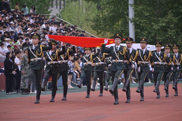 1681655579137288.jpg 寰