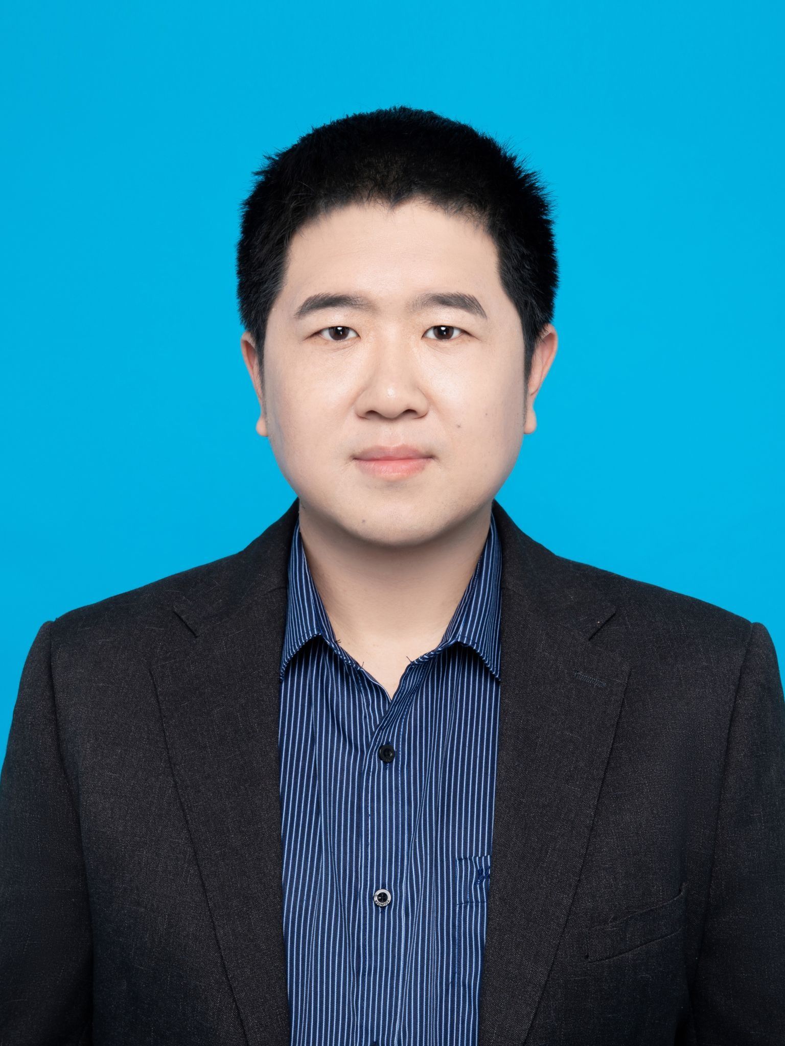 刘佳